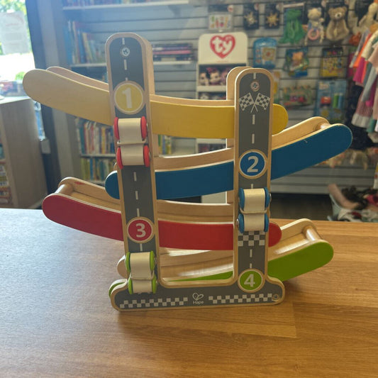 Hape Car Ramp w/ 3 Cars