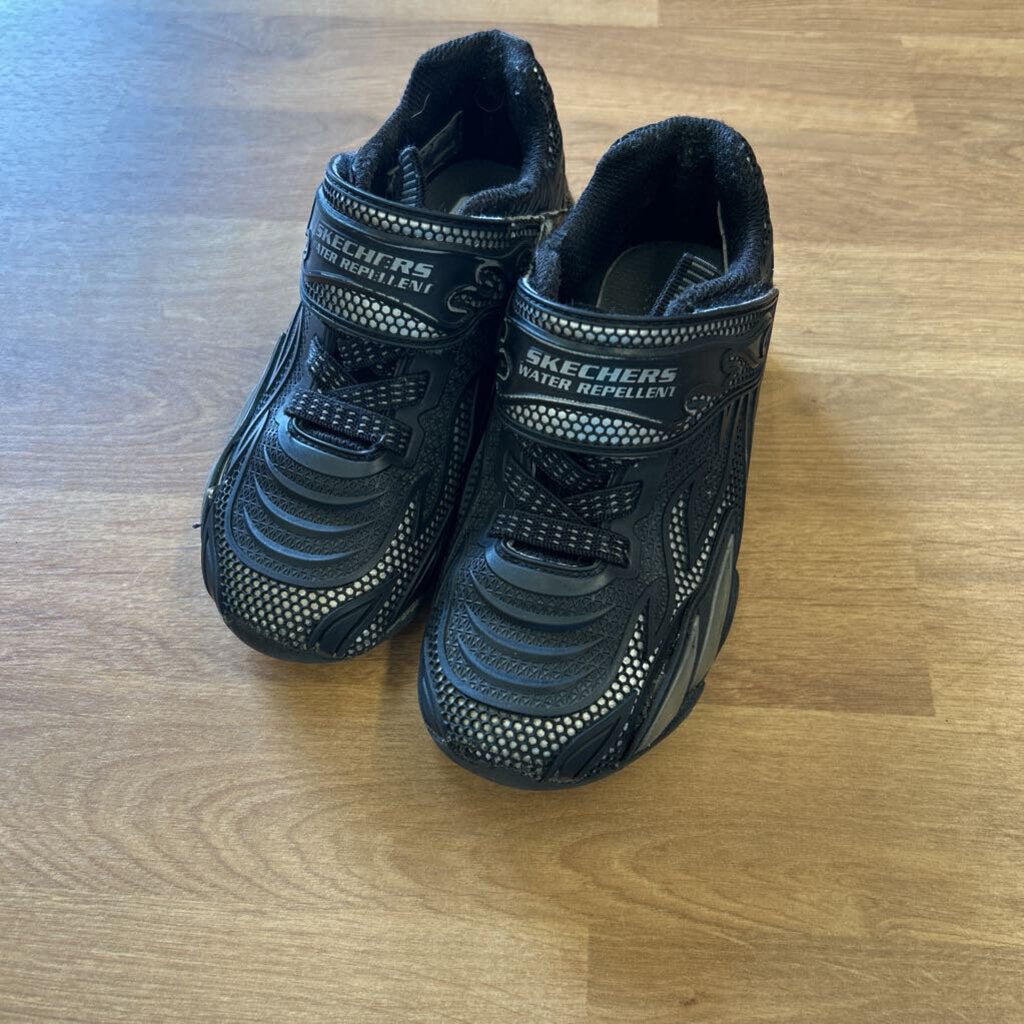 Skechers Black Sneakers (lights do not work) - 11