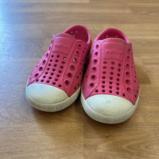 Native Pink Shoes (wear) - 6