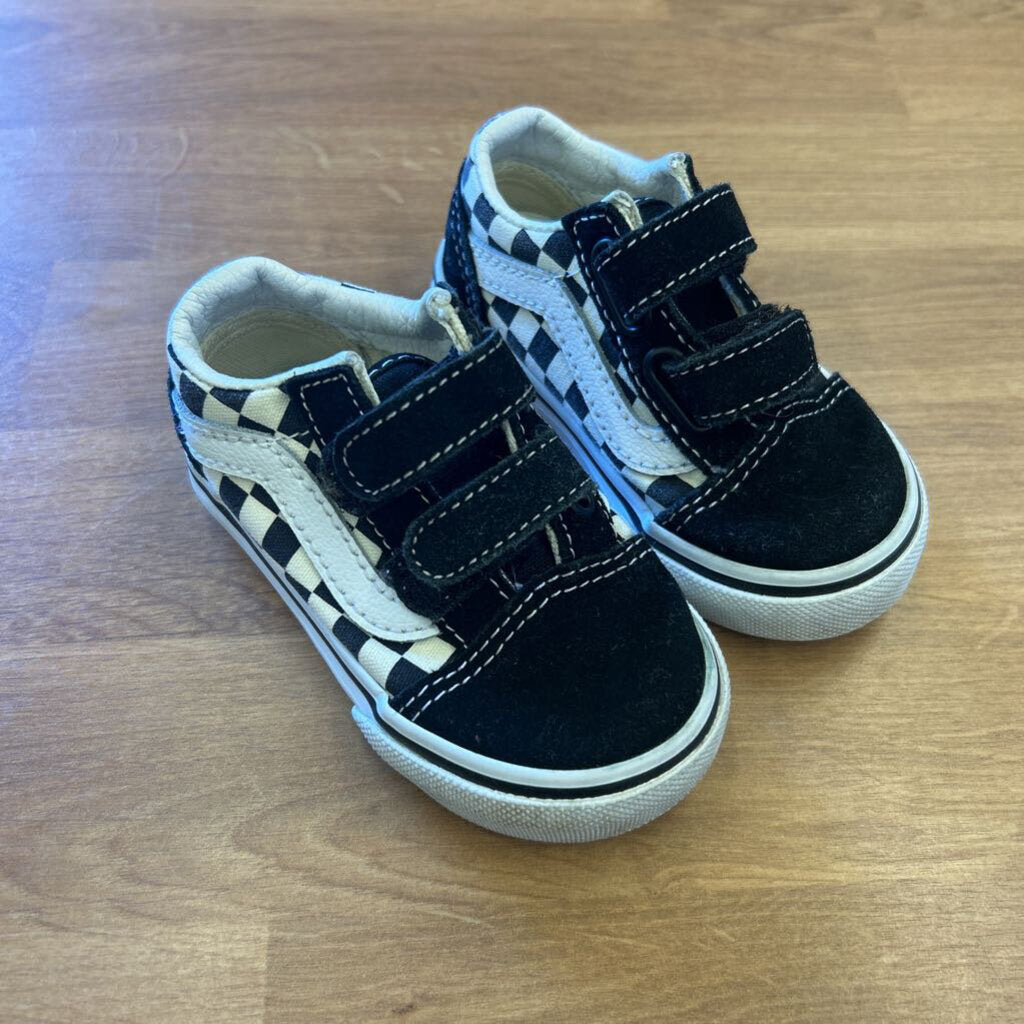 Vans Black Checker Sneaker -5