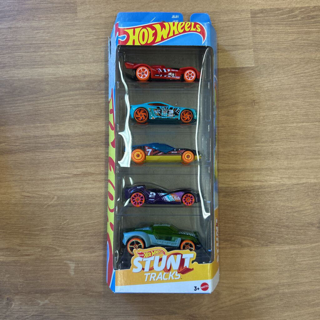 NEW Hot Wheels Stunt Track Cars