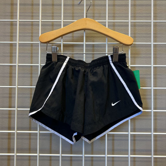 Nike Active Shorts - 8/9