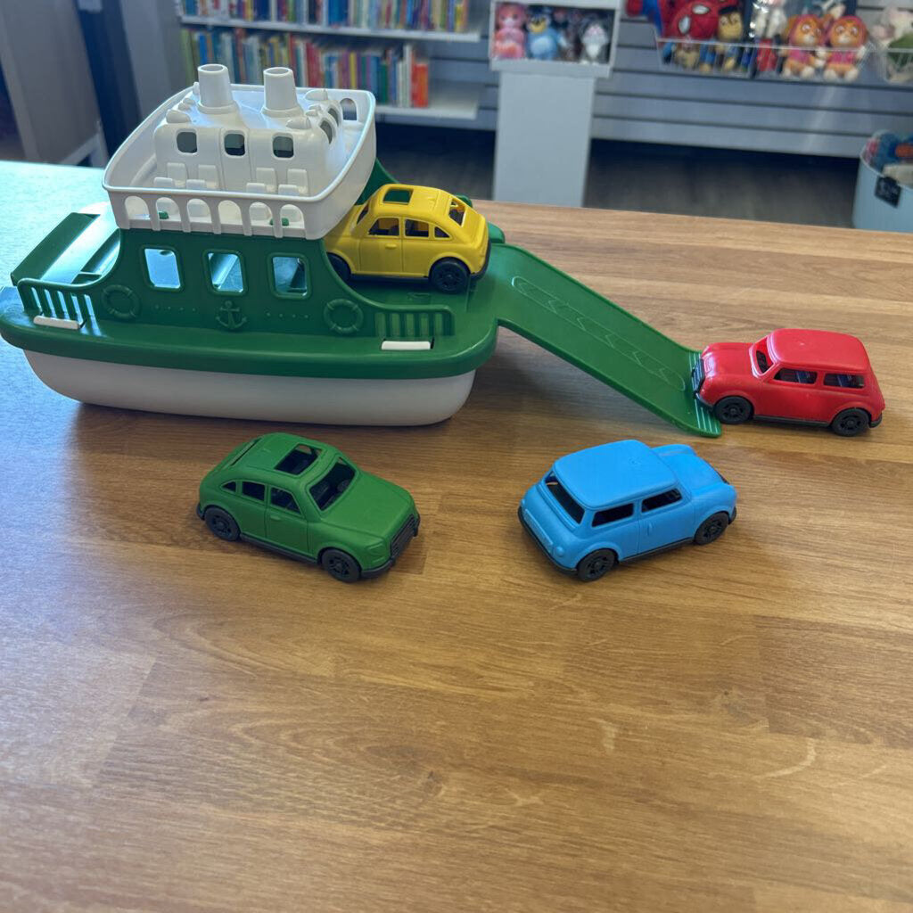 Green Toys Ferry w/ 4 Cars