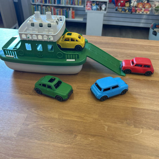 Green Toys Ferry w/ 4 Cars