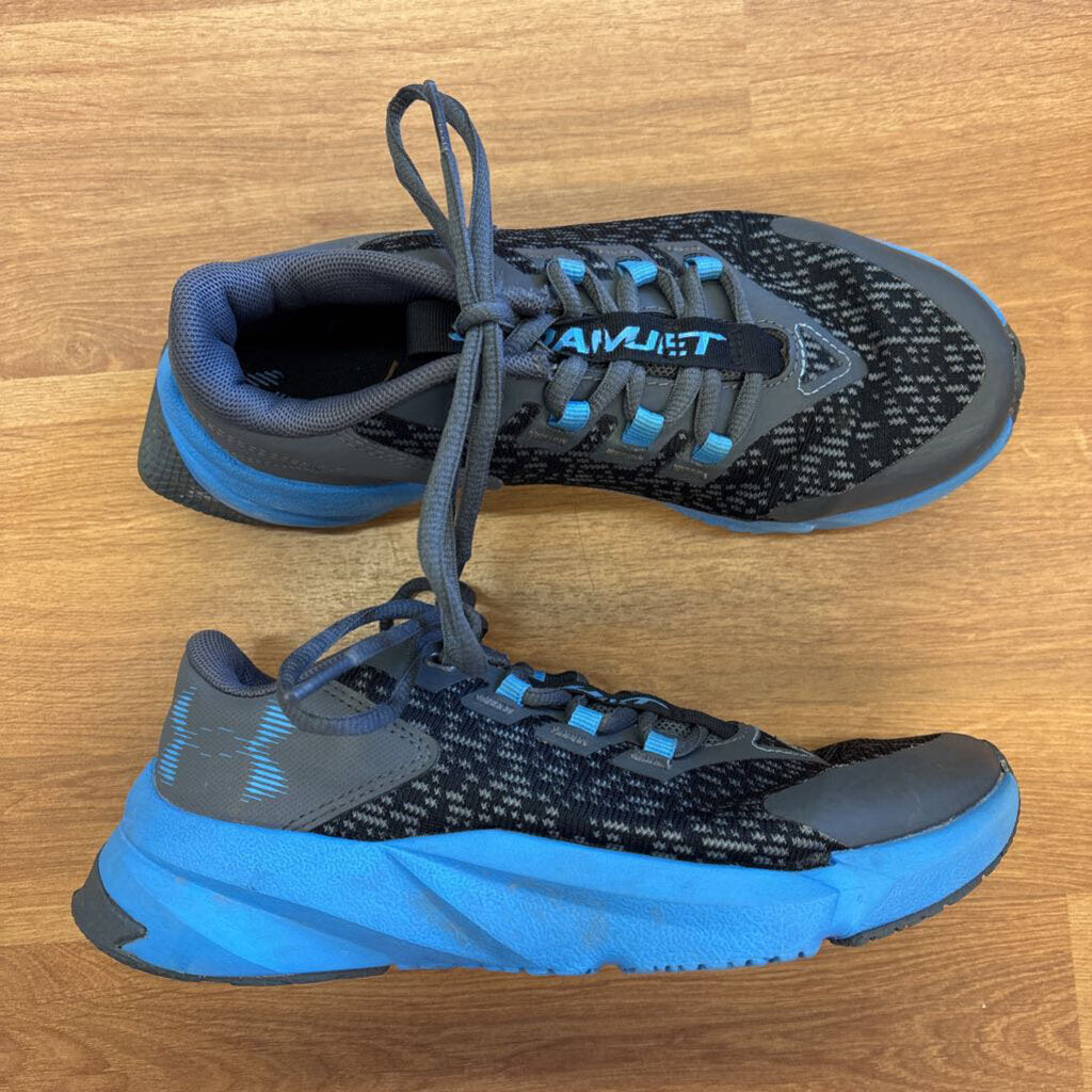 Under Armour Grey/Blue Sneakers - 3.5