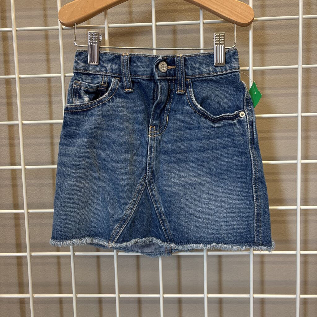 Old Navy Denim Skirt - 6/7