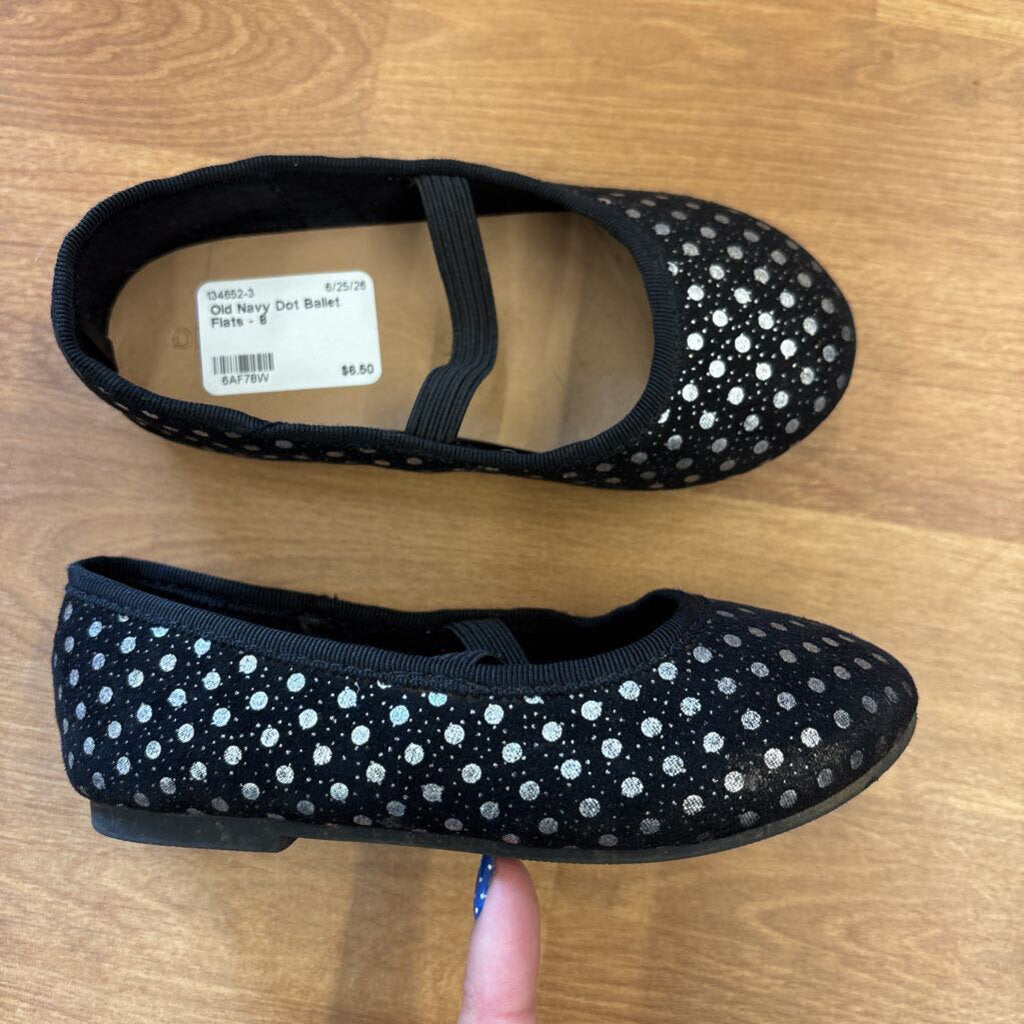 Old Navy Dot Ballet Flats - 8