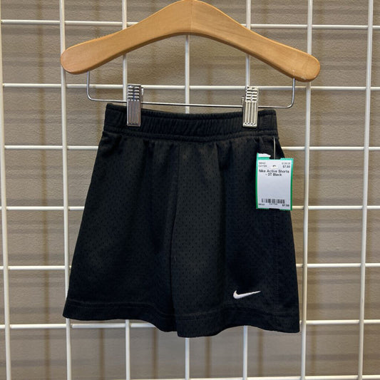 Nike Active Shorts - 3T