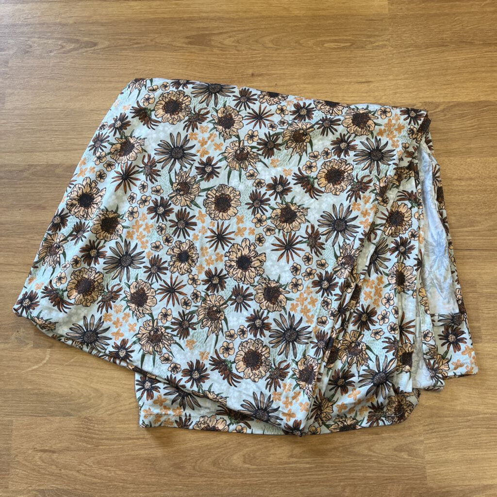 Joss + J Bamboo Floral Swaddle Blanket