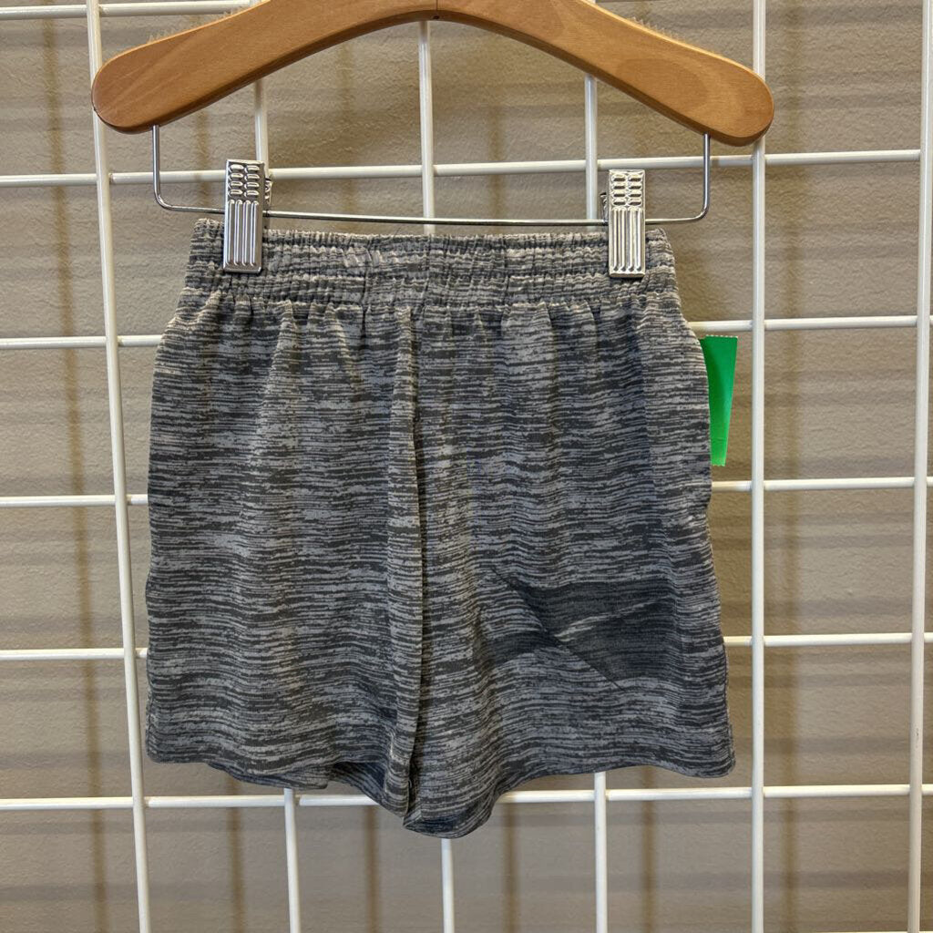 Nike Active Shorts - 3T