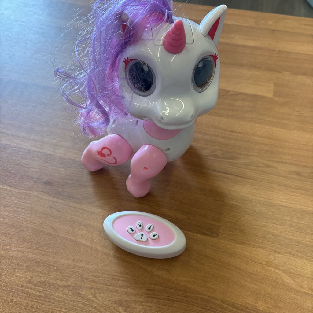 Moving Unicorn Toy