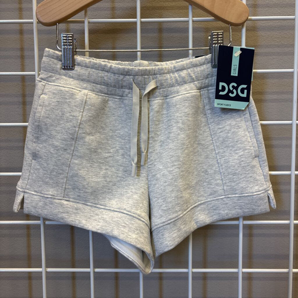 NWT DSG Soft Shorts 6/7
