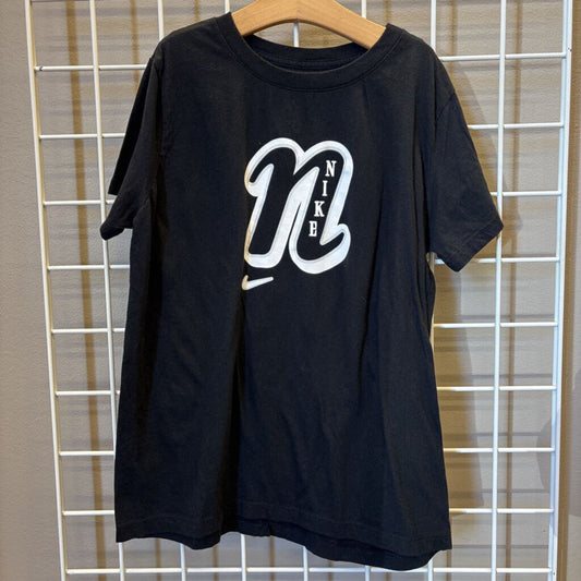NIke SS Tee 8/10