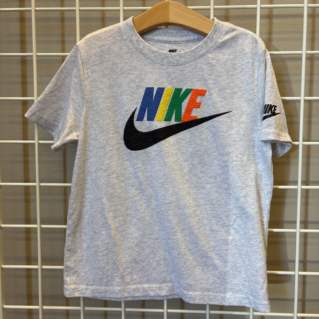 Nike Color SS Tee 6