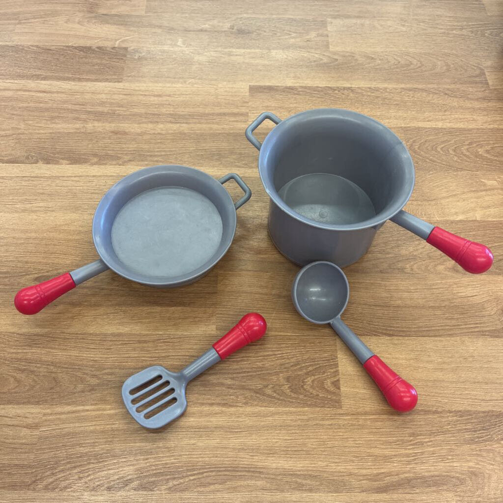 Pots & Pans Play Kitchen Set