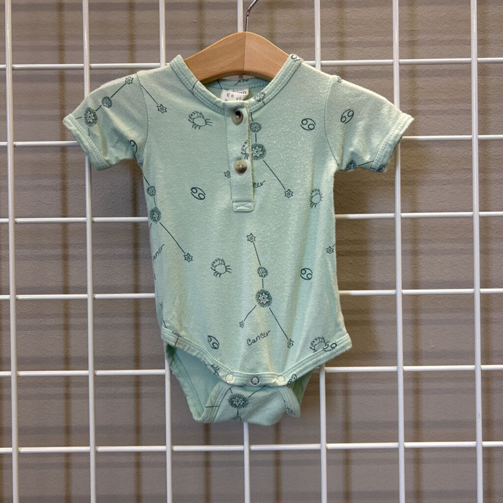 Kate Quinn Bamboo Cancer SS Onesie (wash wear) - 0/3m
