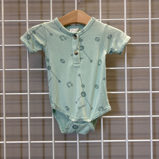 Kate Quinn Bamboo Cancer SS Onesie (wash wear) - 0/3m