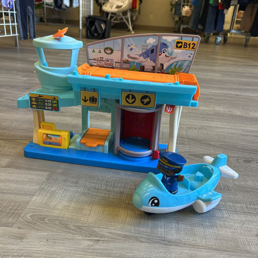 Fisher-Price Little People Toddler Toy Everyday Adventures Airport Playset (missing luggage)