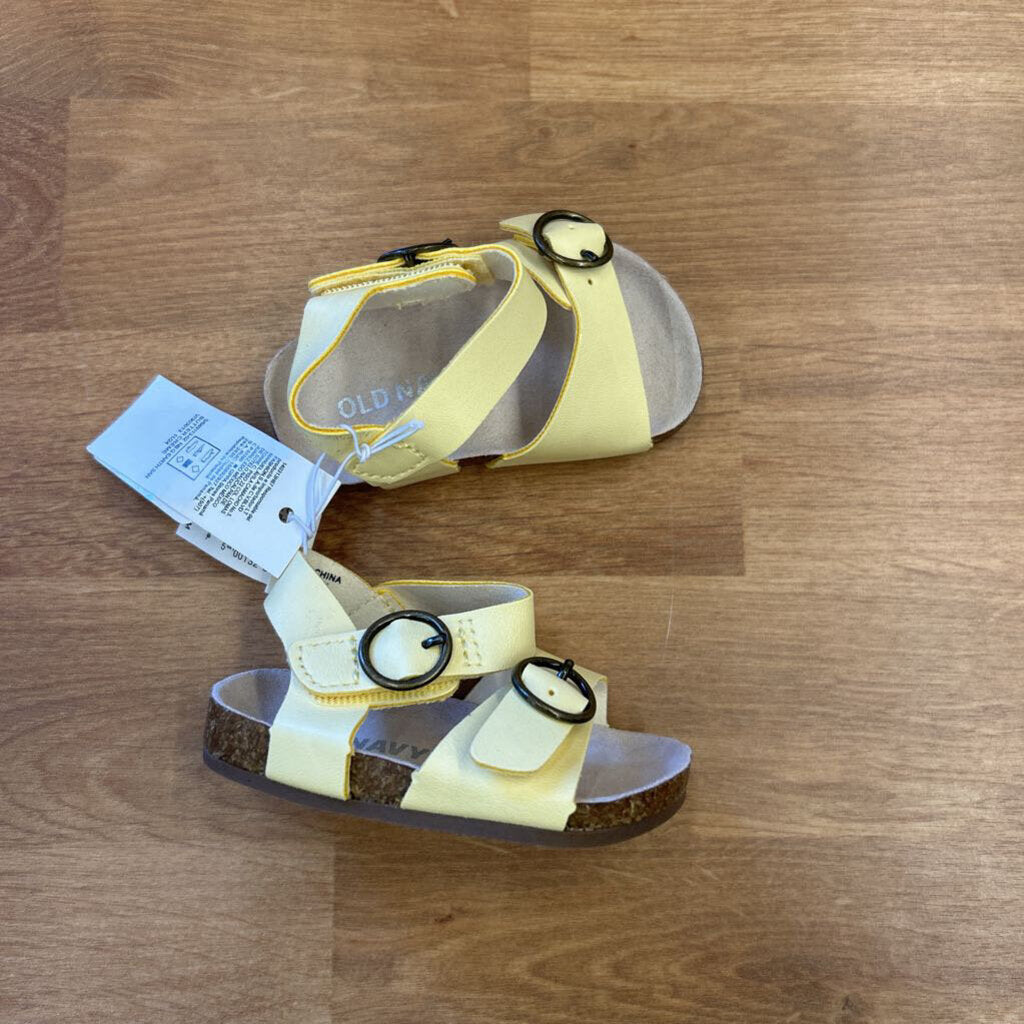NEW Old Navy Yellow Baby Sandals - 0/3m
