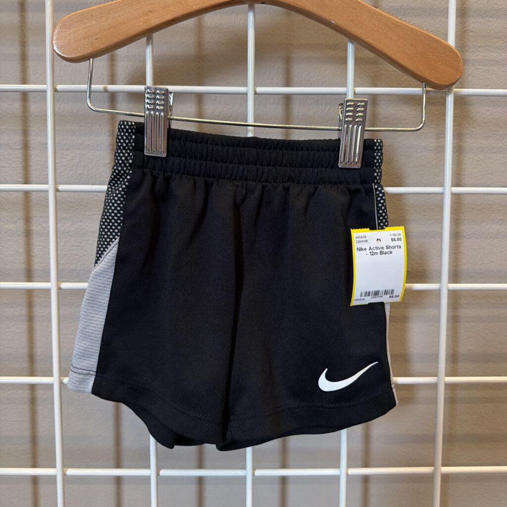 Nike Active Shorts - 12m