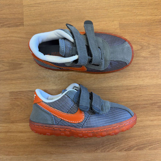 Nike Grey/Orange Mesh Sneakers - 9
