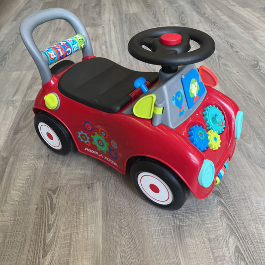 Radio Flyer Ride On Car