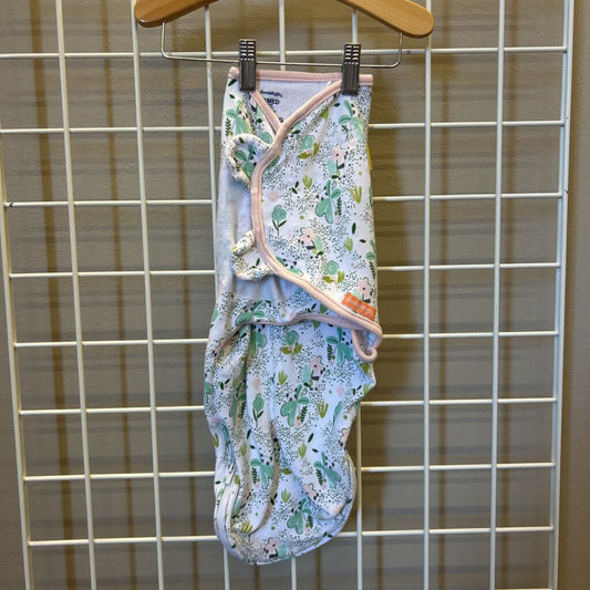 Swaddle Me Floral Velcro Swaddle - S/M