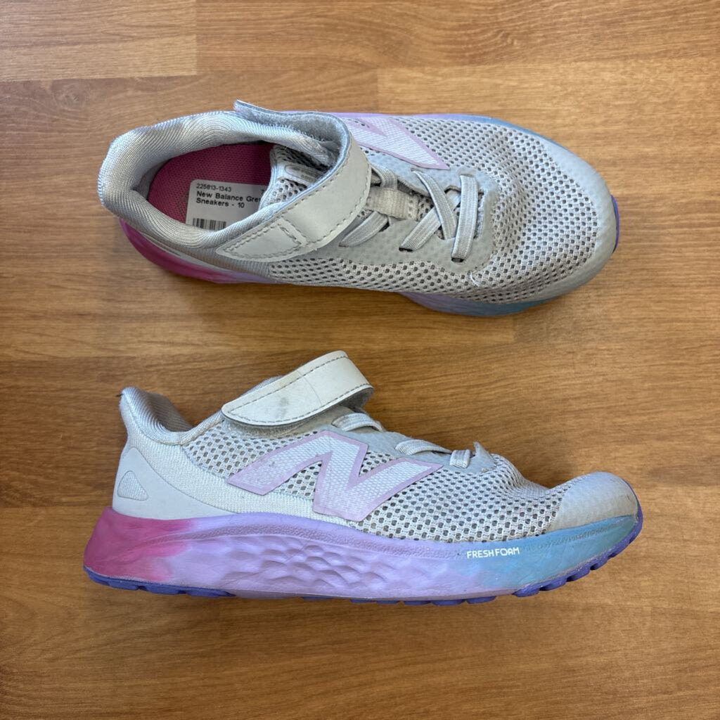 New Balance Grey Sneakers - 10