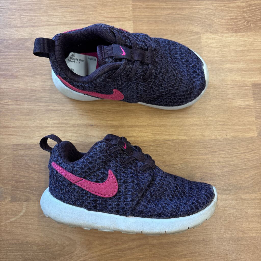 Nike Purple Knit Sneakers - 7