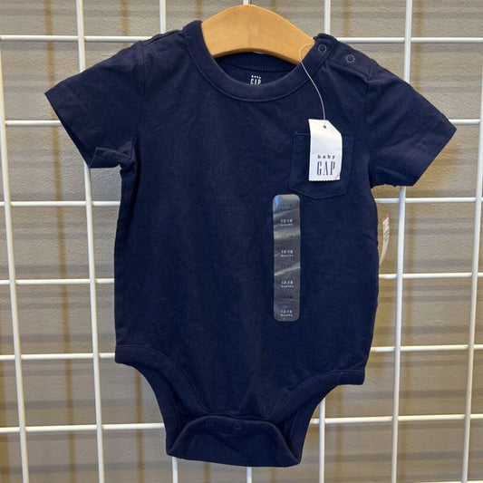NWT Baby Gap Pocket SS Onesie - 12/18m