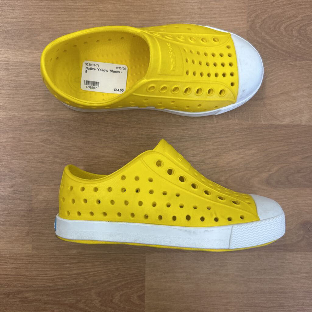 Native Yellow Shoes - 9