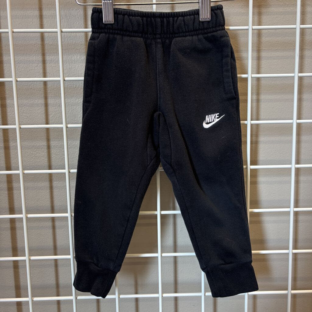 Nike Sweatpants - 2T