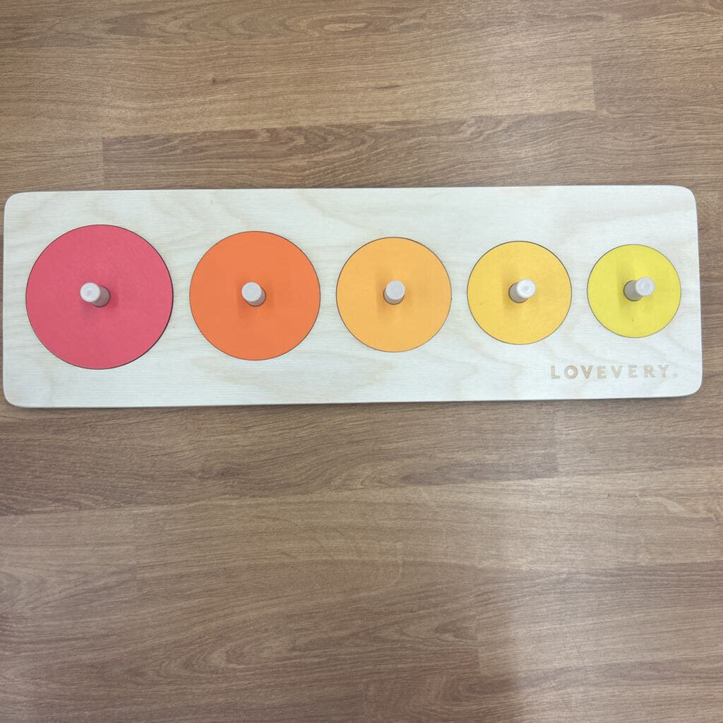 Lovevery Circle of Friends Wood Puzzle