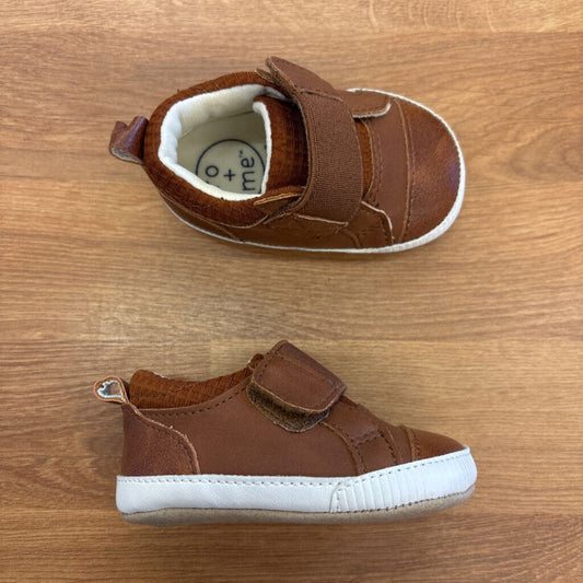 Ro + Me Brown Crib Shoes - 0/6m