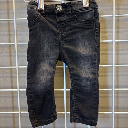 H&M Skinny Jeans - 6m