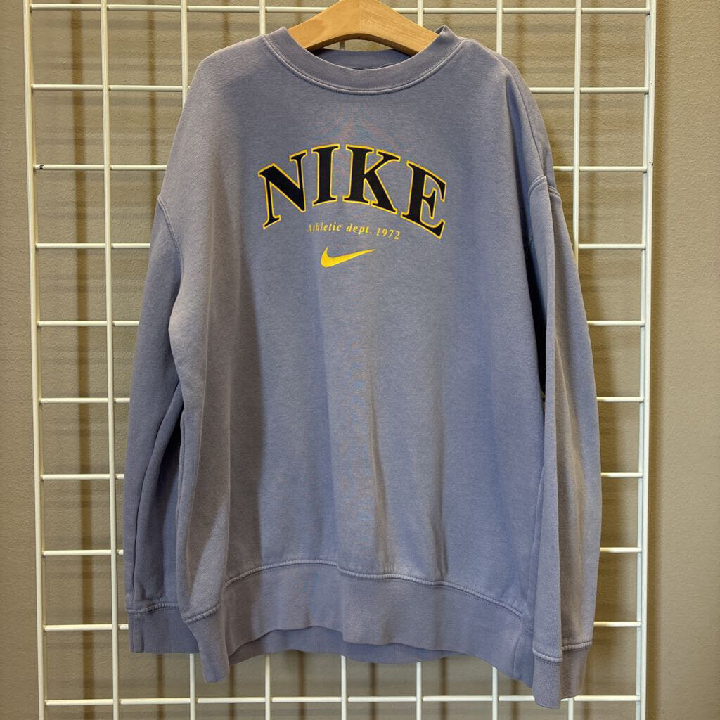 Nike Crewneck - 10/12