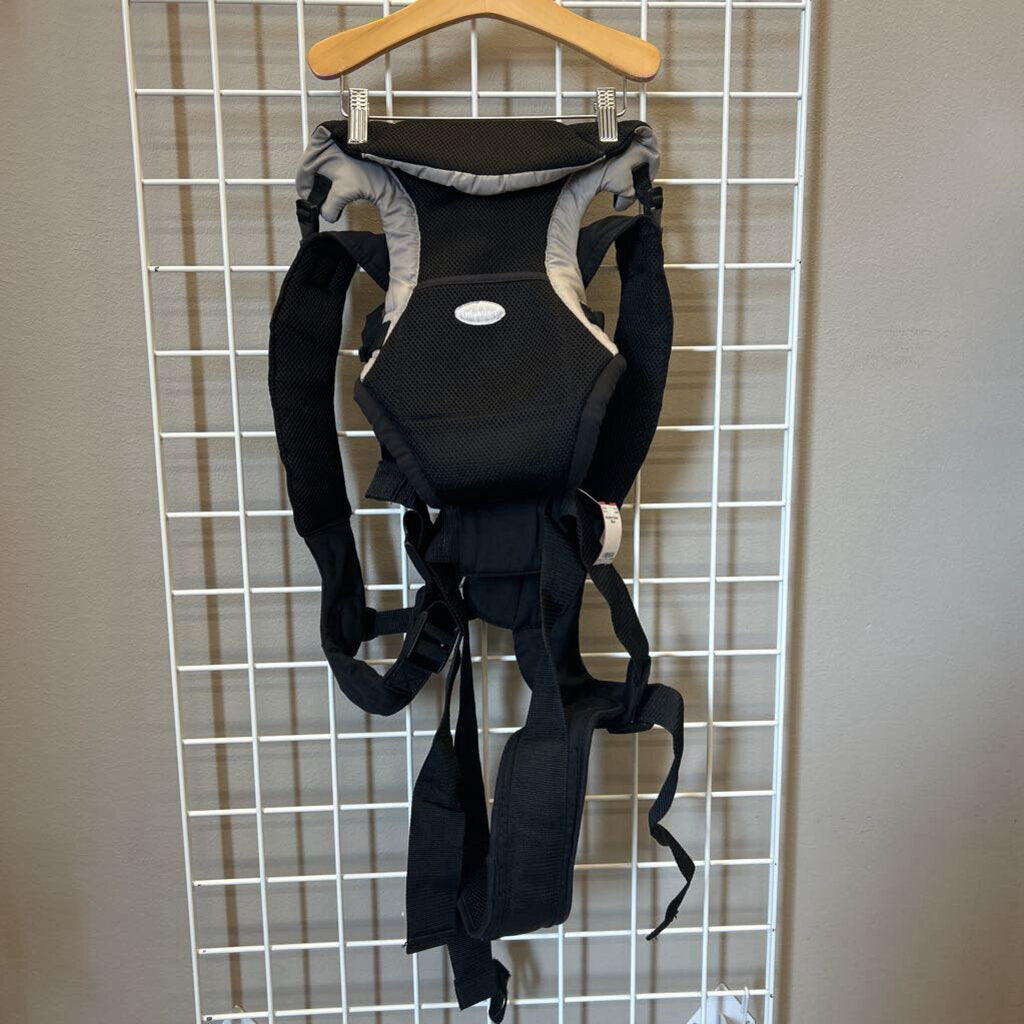 Infantino Carrier - Black
