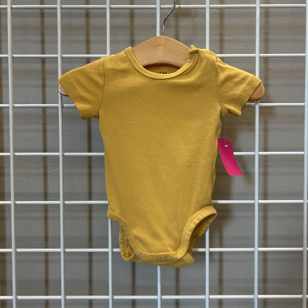 H&M SS Onesie - 3m