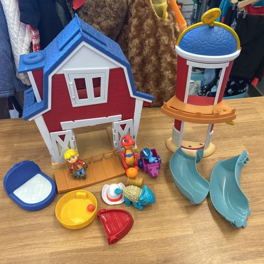 Dino Ranch Club House Play Set