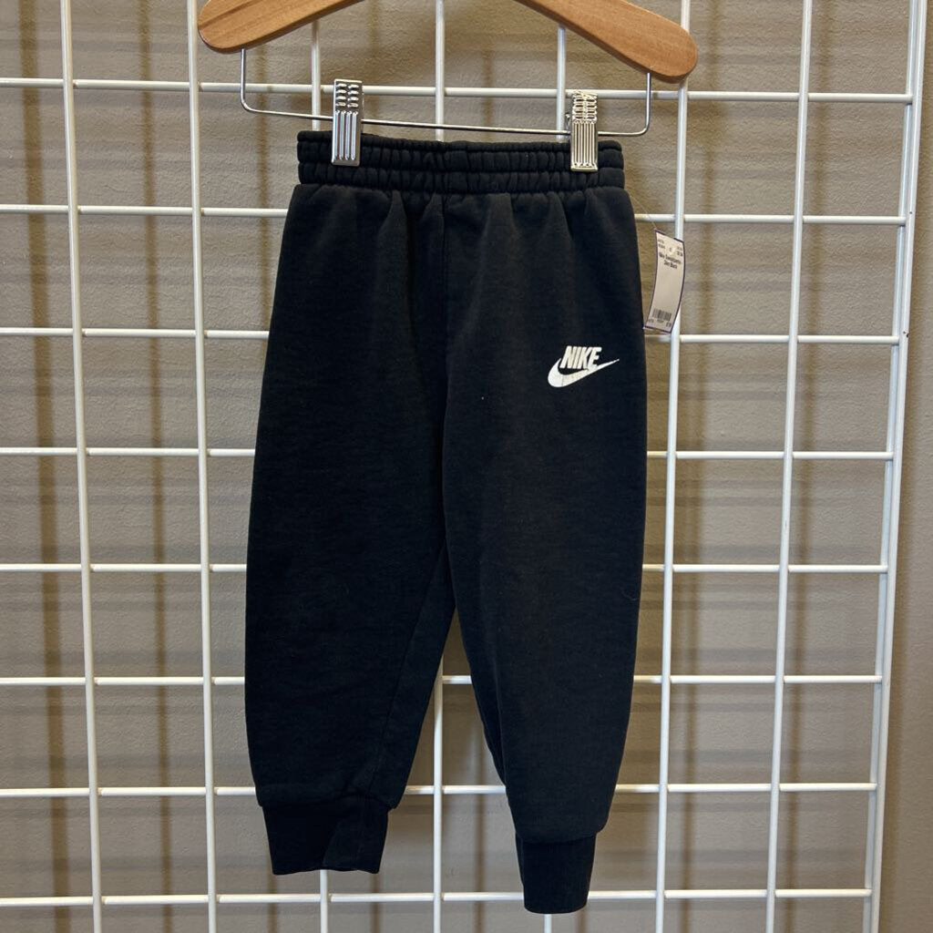Nike Sweatpants - 24m