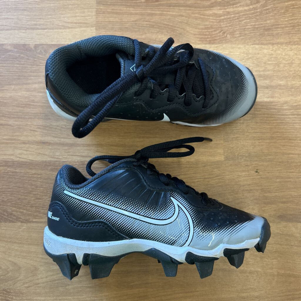 Nike Black Cleats - 11