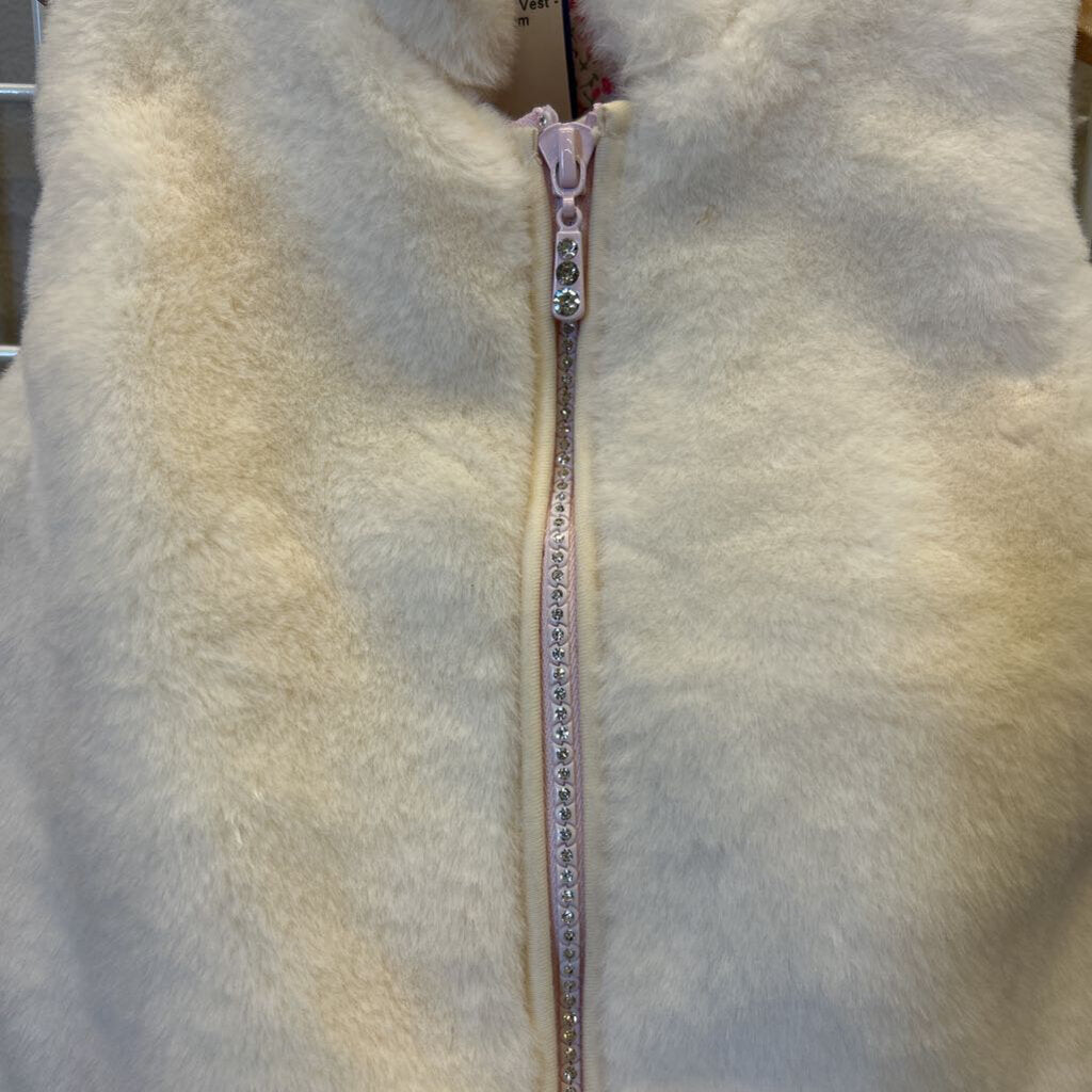 Mudpie Furry Vest - 4/5