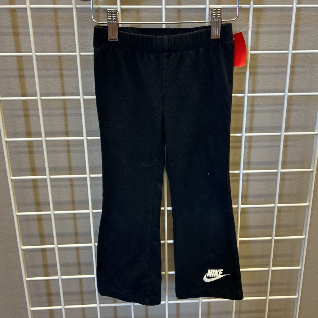 Nike Flare Leggings - 4T
