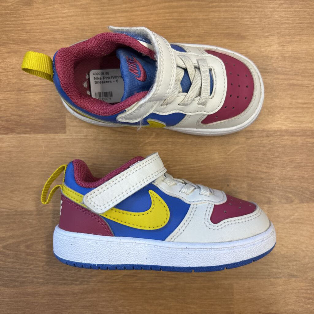 Nike Pink/White Sneakers - 6