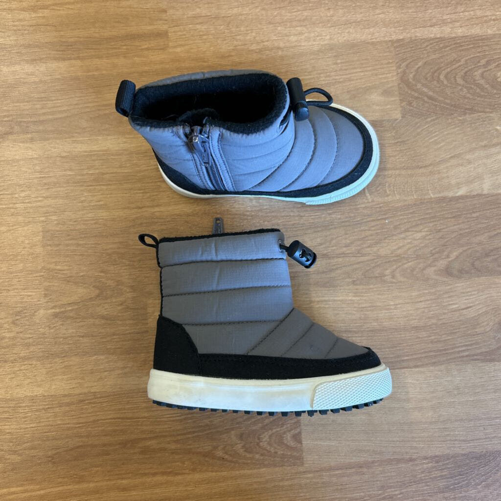 Cat & Jack Grey Puffy Boots - 5