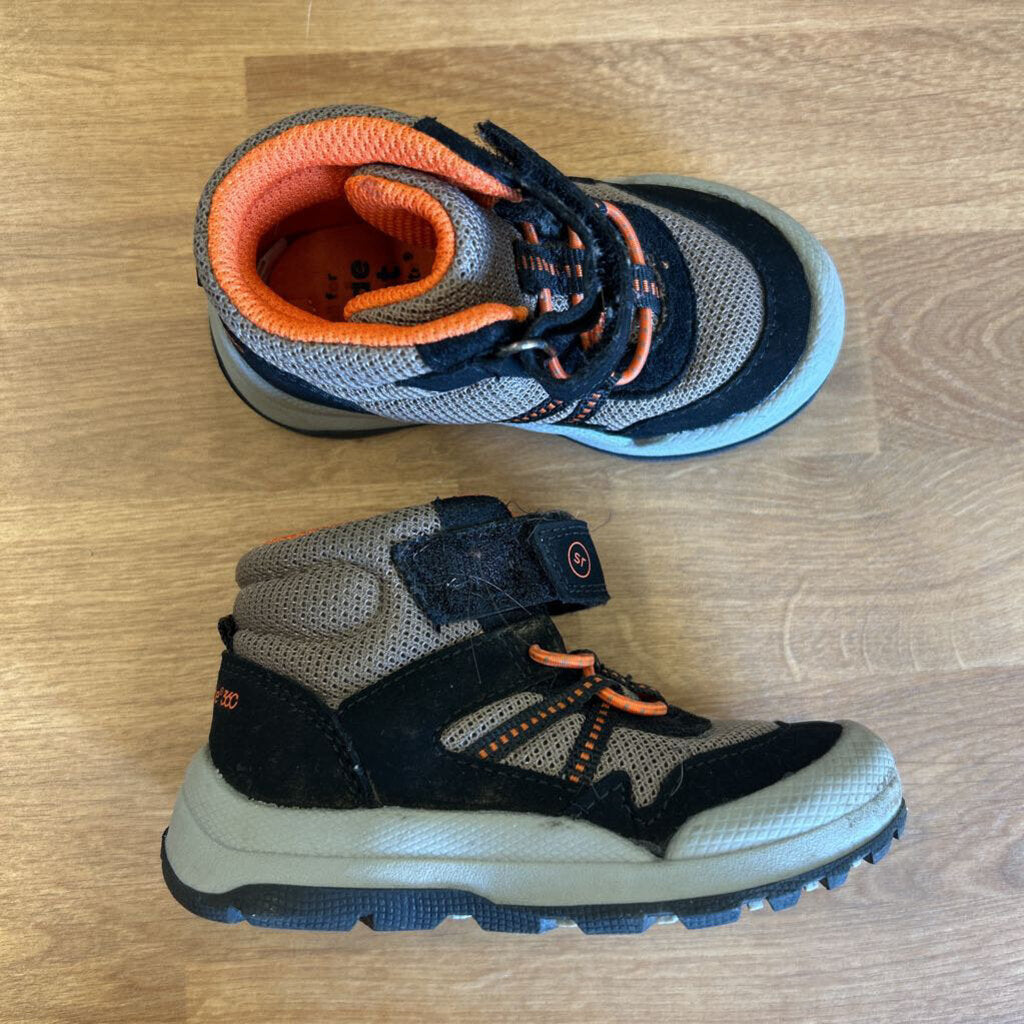 Stride Rite Black/Grey Sneaker Boots - 6