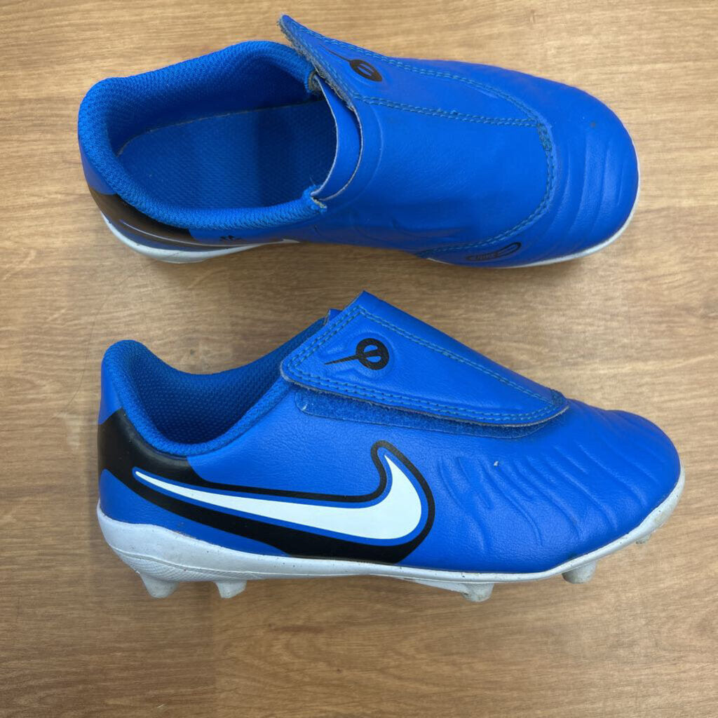 Nike Blue Soccer Cleats - 11