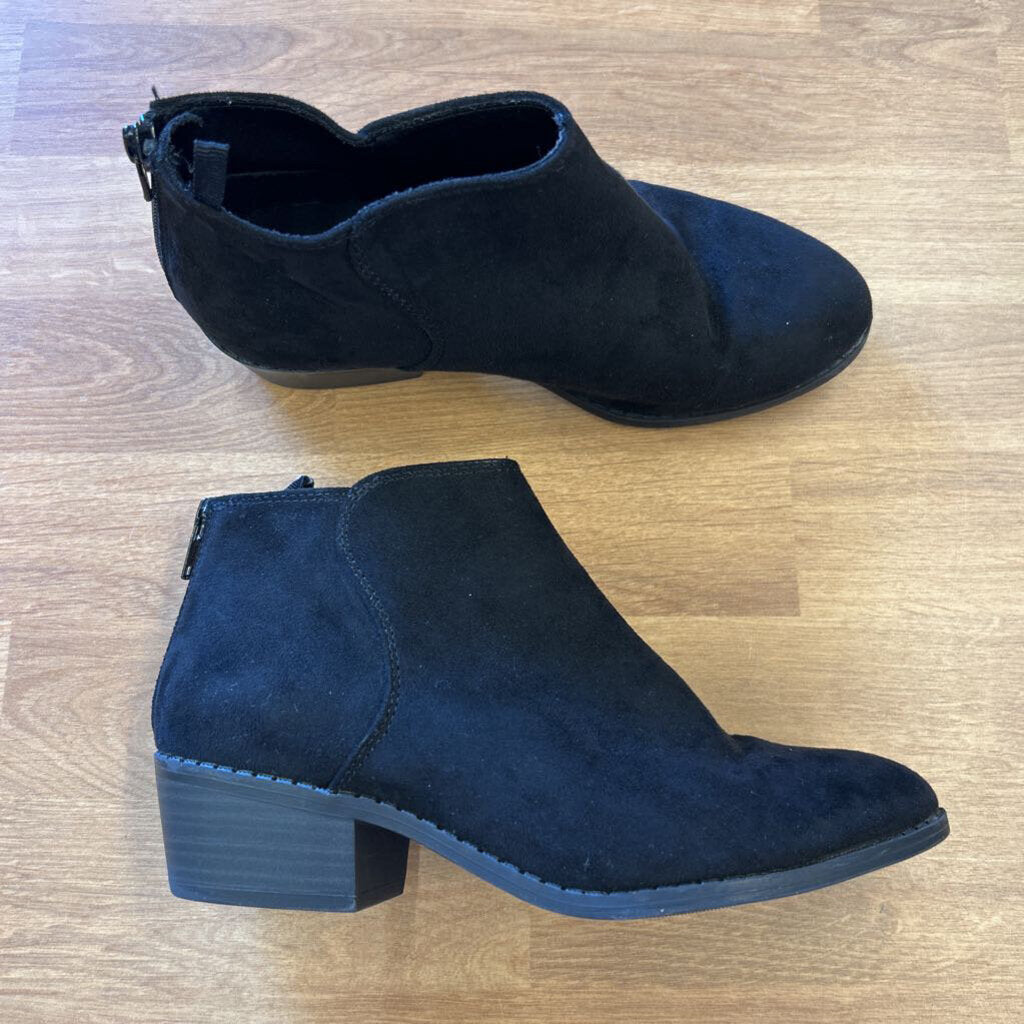 Old Navy Black Booties - 4