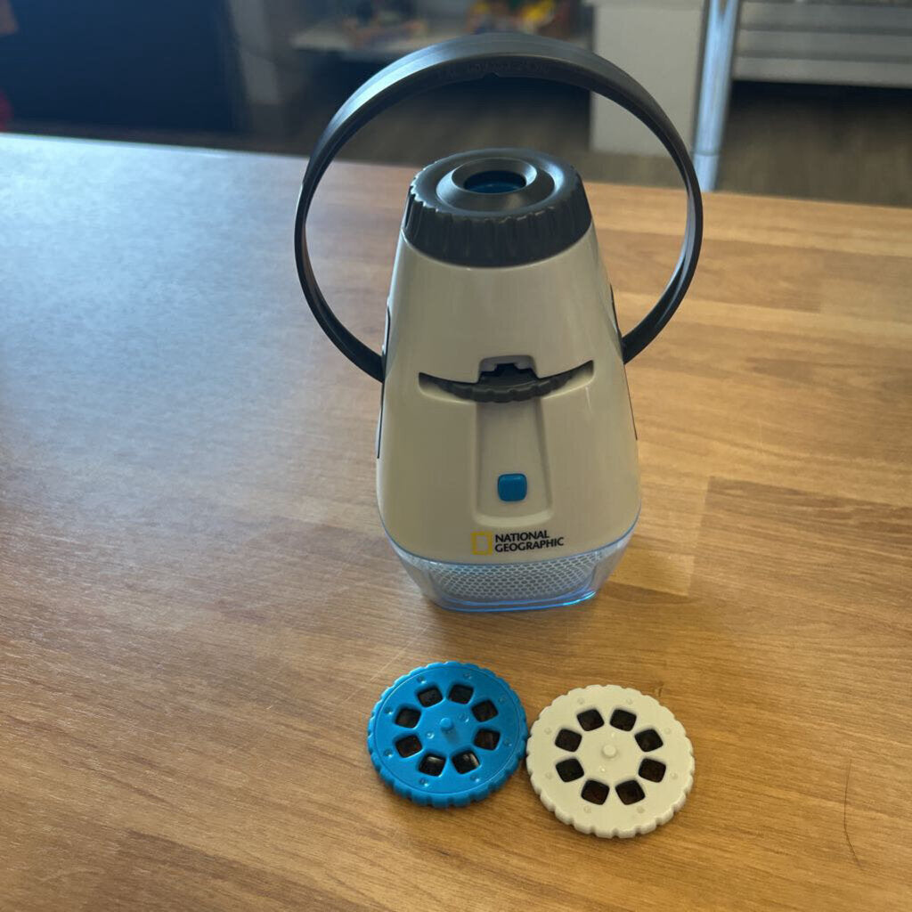 National Geographic Adventure Image Projector