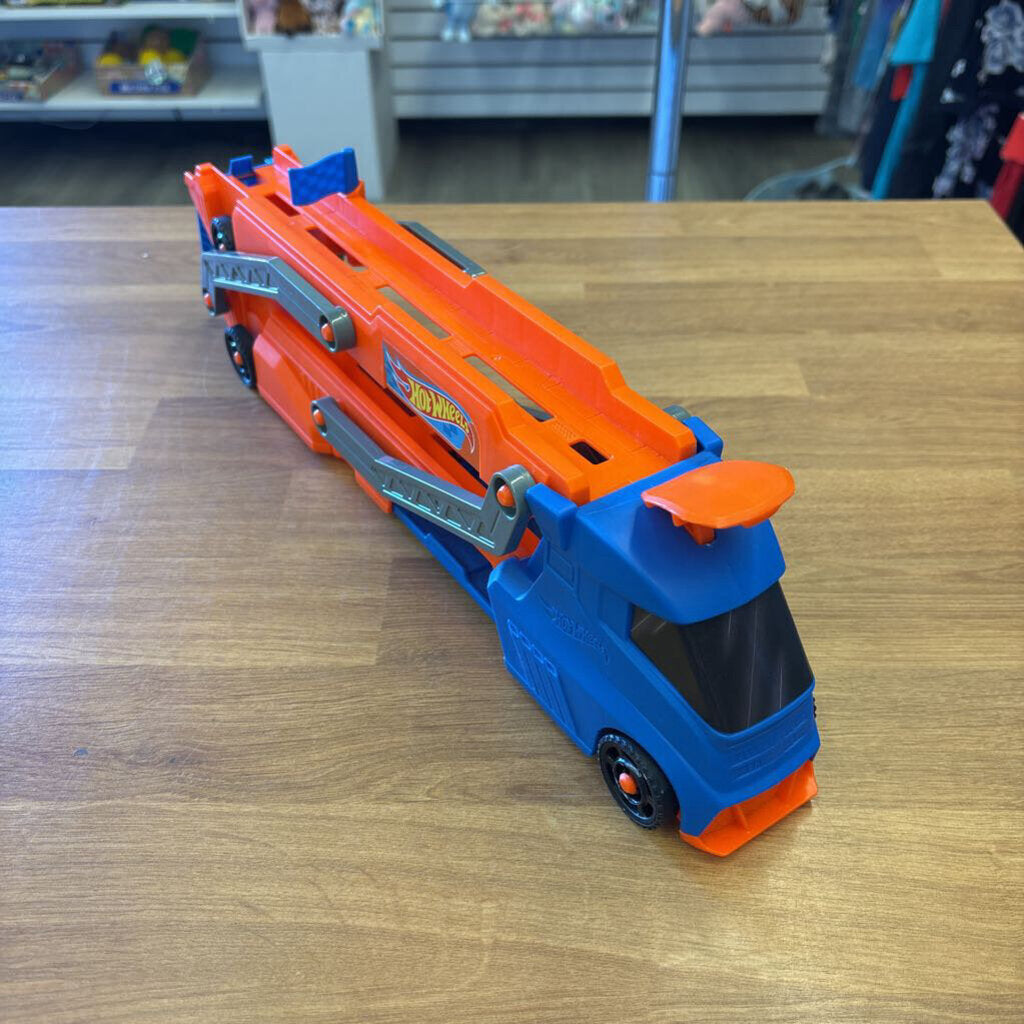 Hot Wheels Hauler Truck